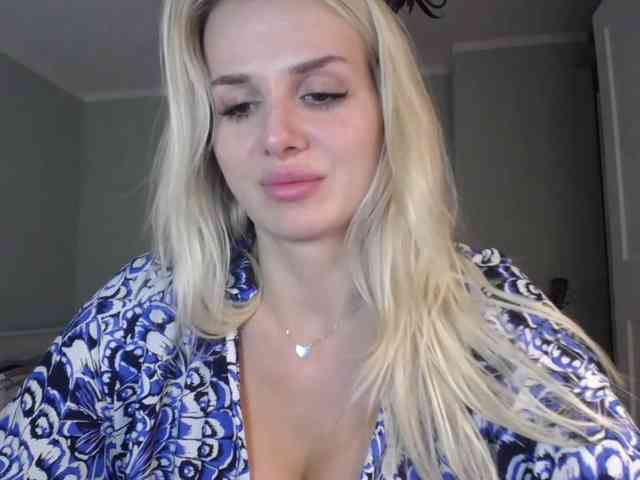Cornelia22hot webcam