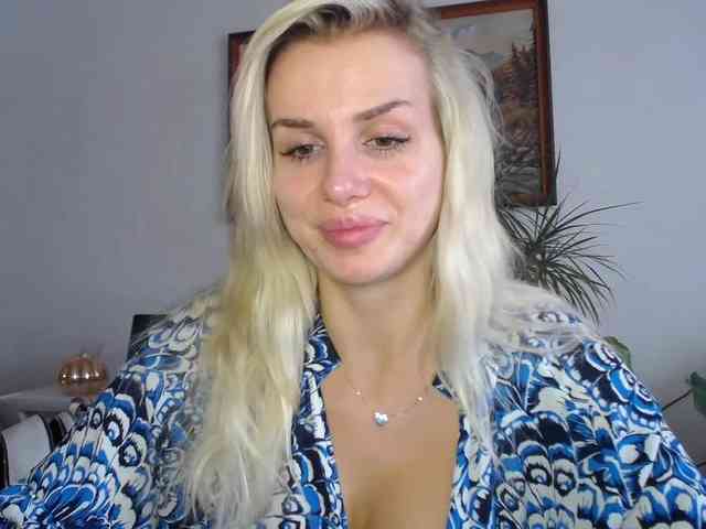 Cornelia22hot webcam
