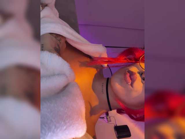MelyTaylor webcam
