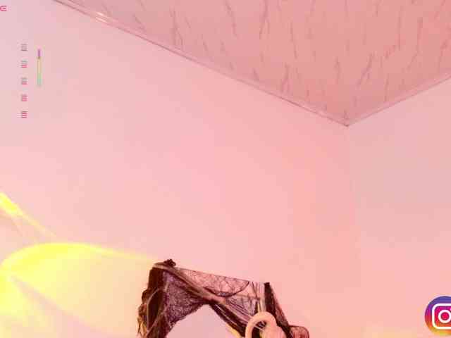 Melytaylor webcam