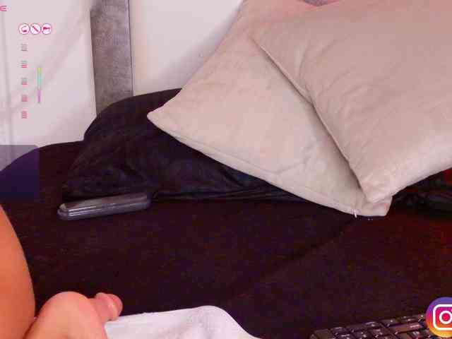 Melytaylor webcam