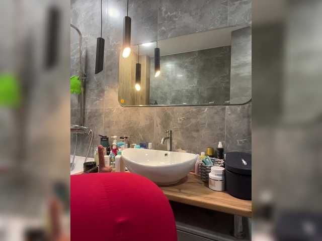 Vai a chattare su _Lasker_ _Lasker_