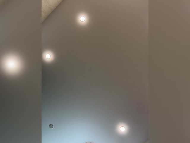 Gratis Live Sexcam mit Ellidi Ellidi
