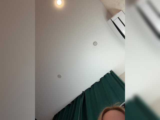 Accedi alla chat con il nickname Ellidi Ellidi