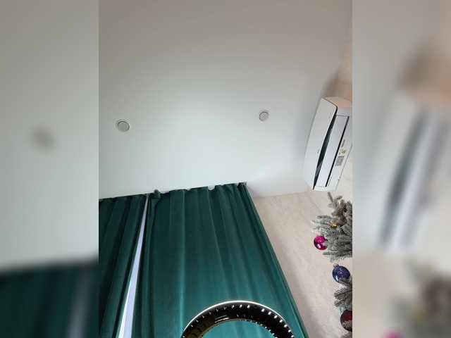 Entrez le videochat erotique avec le
modèle Ellidi Ellidi