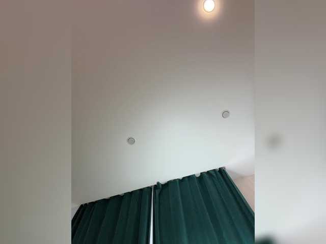 Accedi alla chat con il nickname Ellidi Ellidi