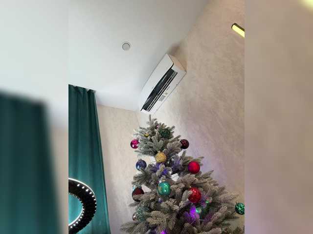 Gratis Live Sexcam mit Ellidi Ellidi