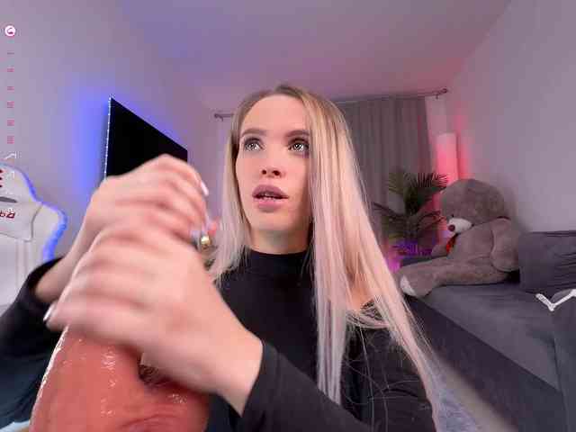 BlushMikki webcam
