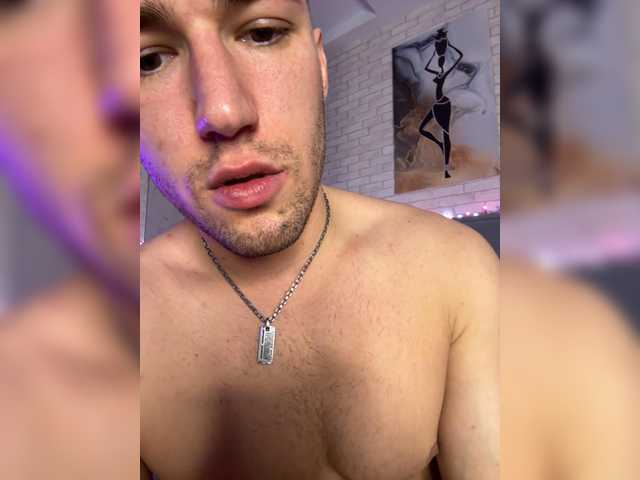 Accedi alla chat con il nickname OTSOSIKA OTSOSIKA