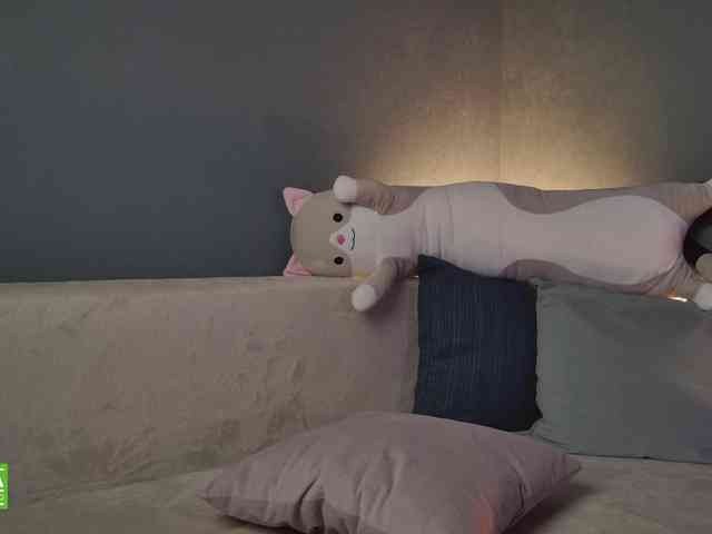 Jenniee webcam