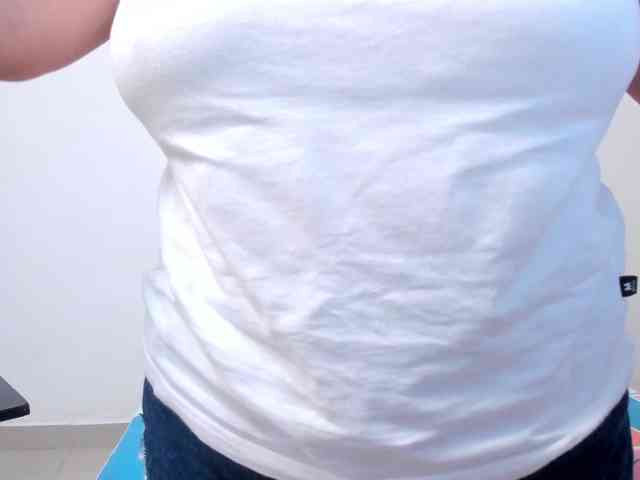 MatureNewbie webcam