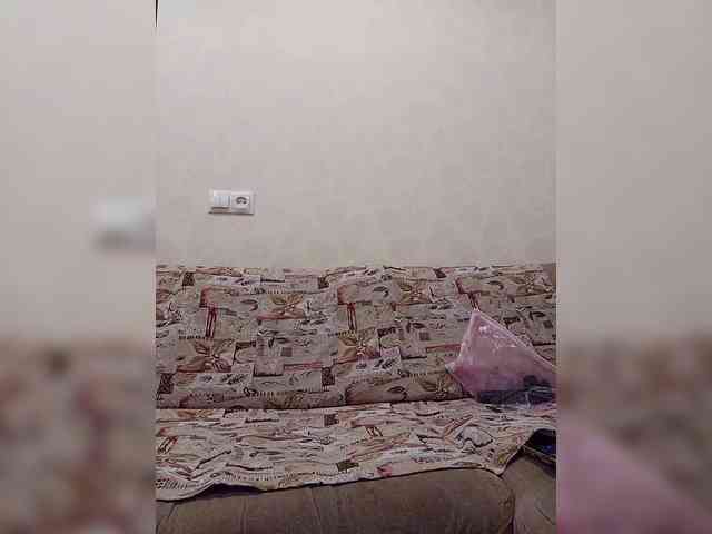 -Queen-Margo- webcam