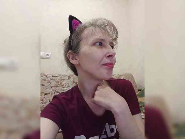 -Queen-Margo- webcam