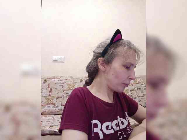 -Queen-Margo- webcam