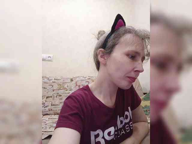 -Queen-Margo- webcam