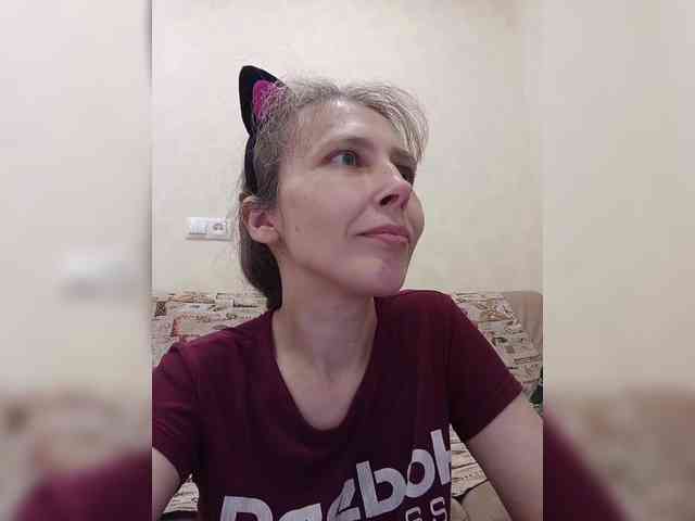 -Queen-Margo- webcam