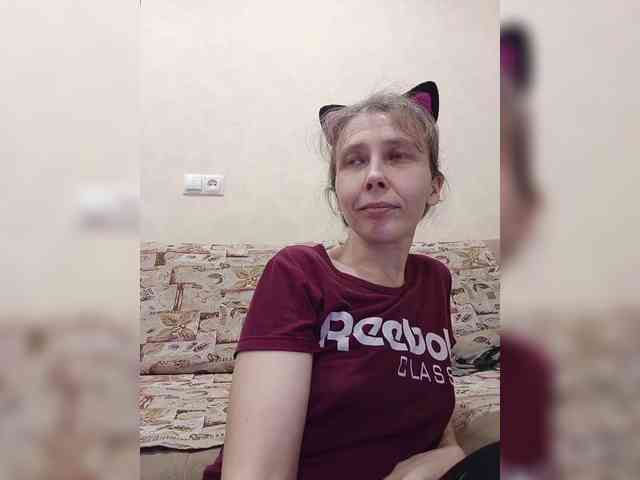 -Queen-Margo- webcam