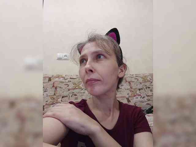 -Queen-Margo- webcam