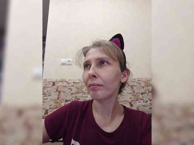 -Queen-Margo- webcam