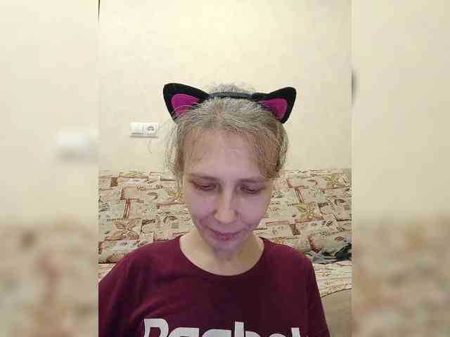 -Queen-Margo- webcam