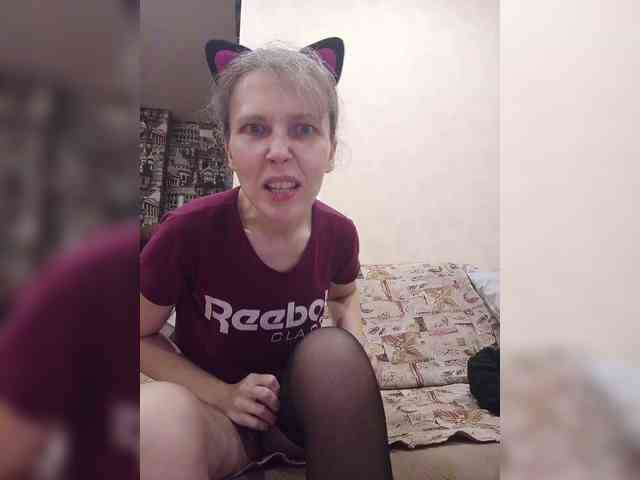 -Queen-Margo- webcam