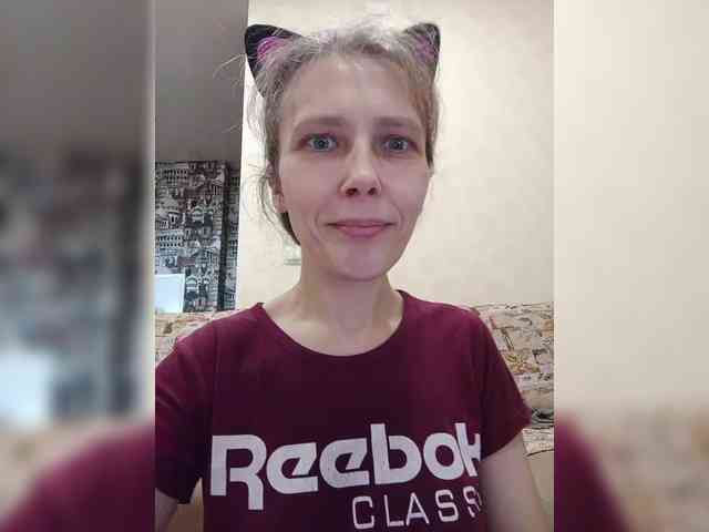 -Queen-Margo- webcam