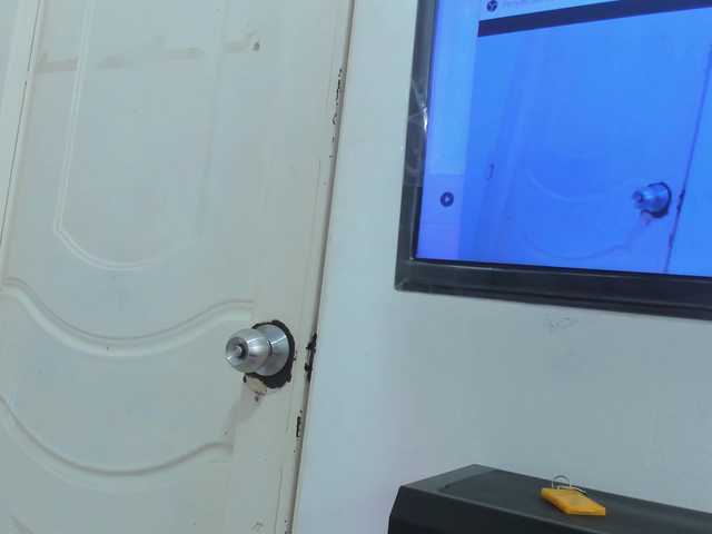 MatureBlonde webcam