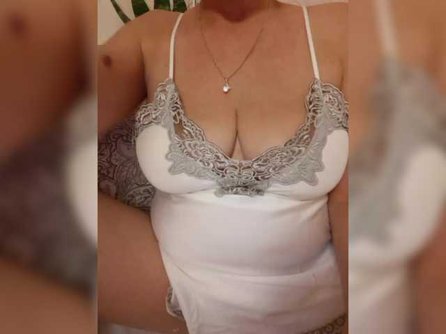 SexiestJess45