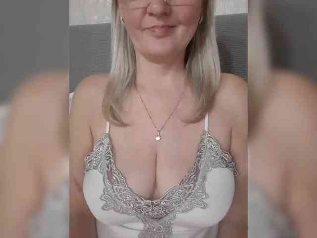 SexiestJess45 webcam