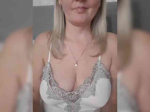 SexiestJess45 webcam