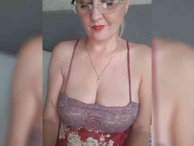 SexiestJess45 webcam