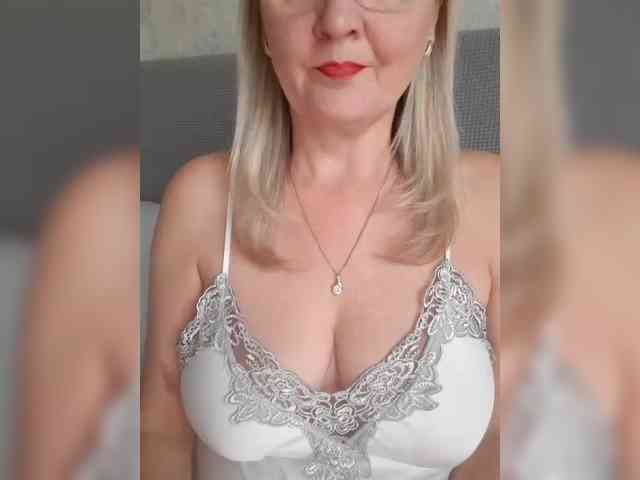 SexiestJess45 webcam