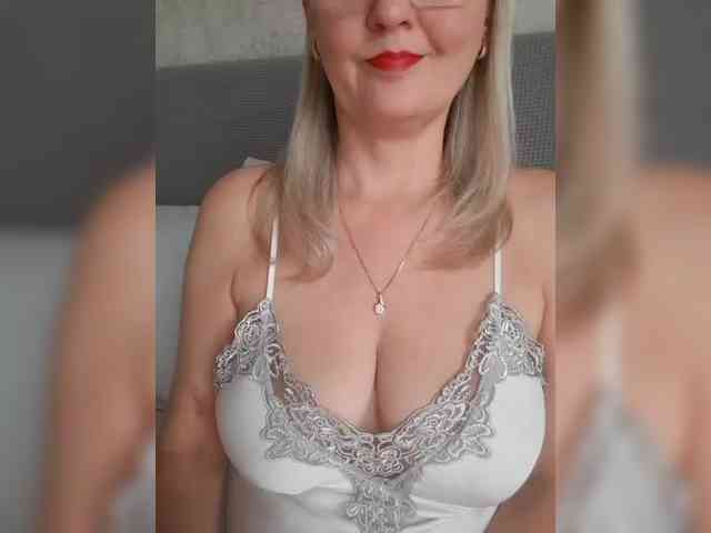 SexiestJess45 webcam