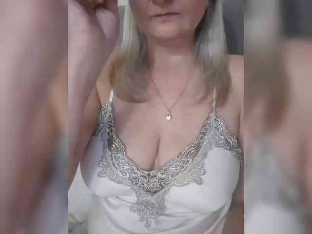 SexiestJess45 webcam