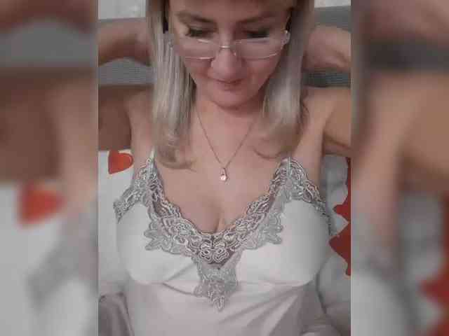 SexiestJess45 webcam