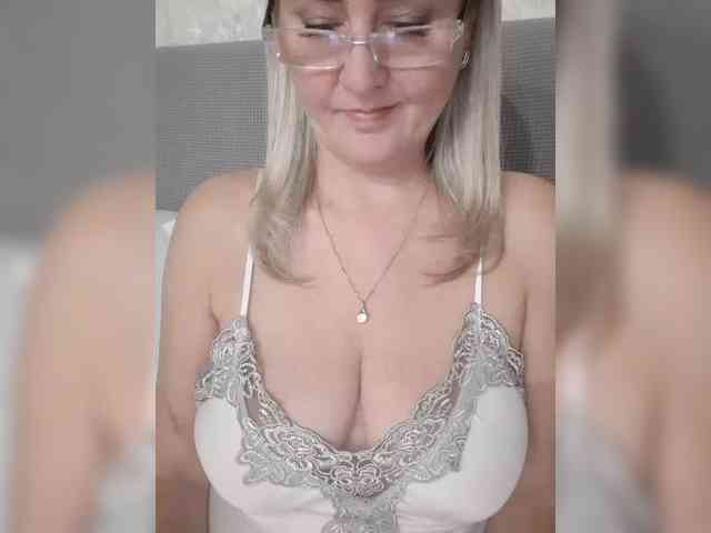 SexiestJess45 webcam