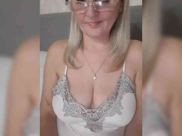 SexiestJess45 webcam