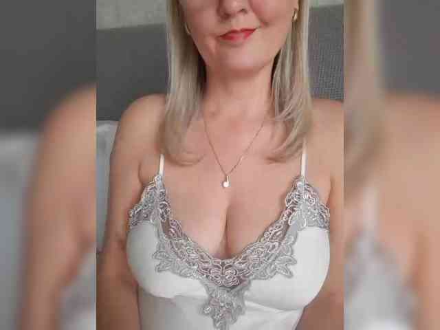 SexiestJess45 webcam