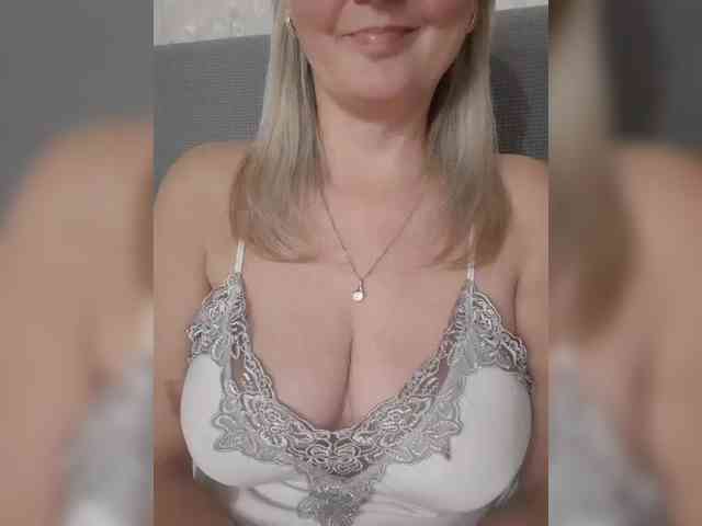 SexiestJess45 webcam