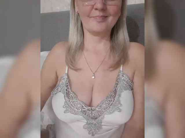 SexiestJess45 webcam