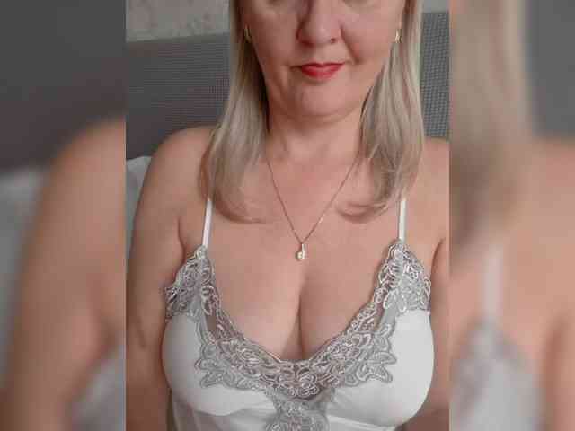 SexiestJess45 webcam