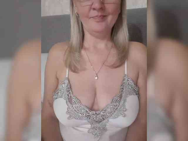 SexiestJess45 webcam