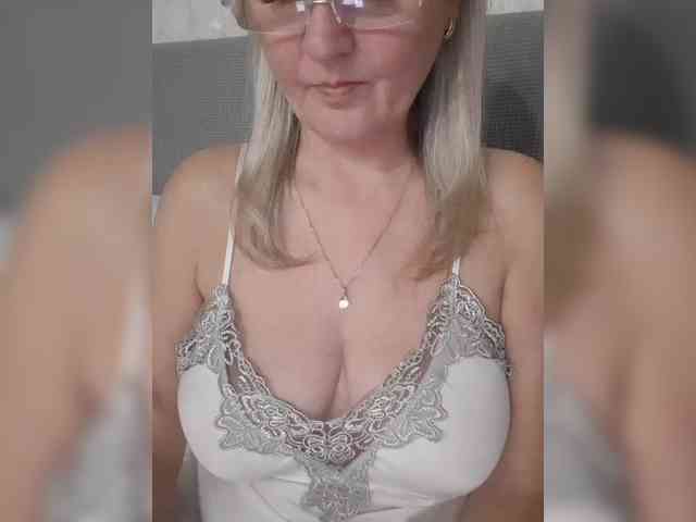 SexiestJess45 webcam