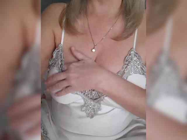 SexiestJess45 webcam