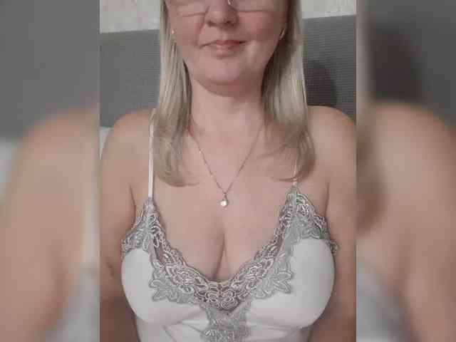 SexiestJess45 webcam