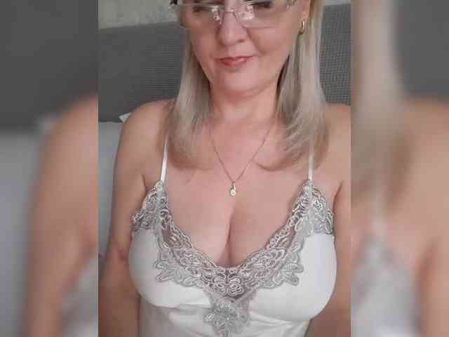 SexiestJess45 webcam