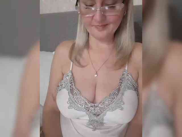 SexiestJess45 webcam