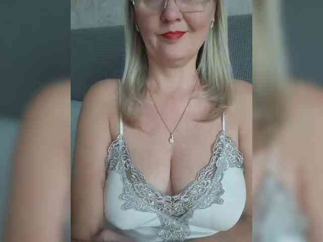 SexiestJess45 webcam