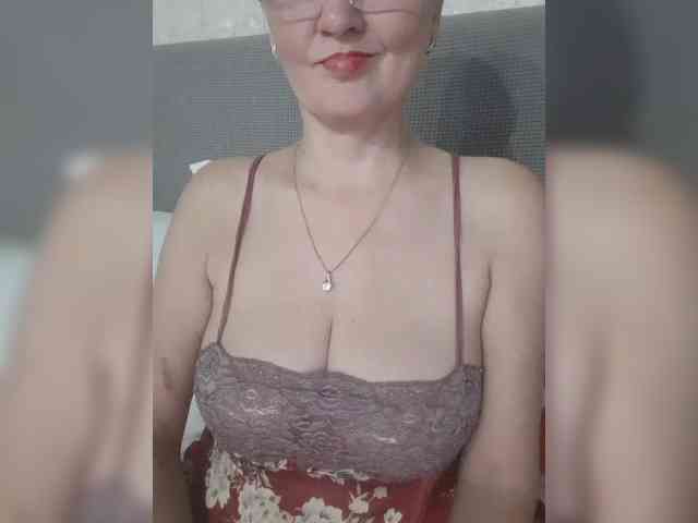 SexiestJess45 webcam