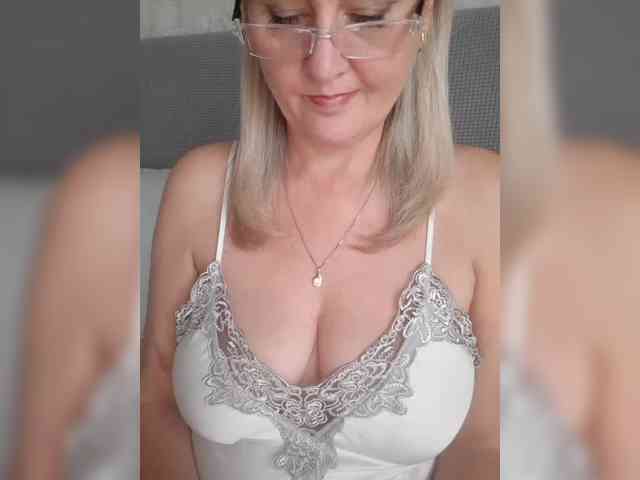 SexiestJess45 webcam